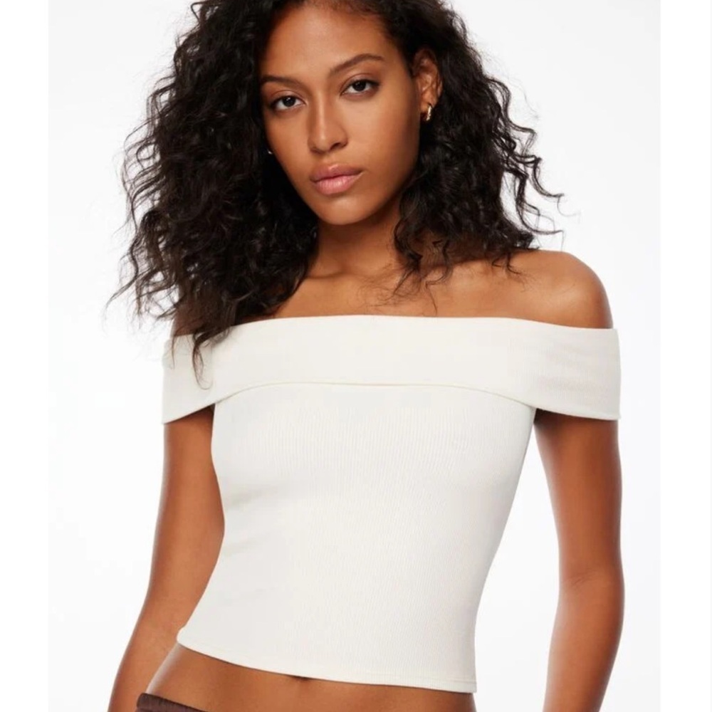 Ribbed off the shoulder top